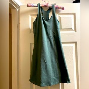 Girlfriend Collective Lola Dress in Moss